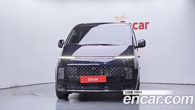 Hyundai Staria 4WD Lounge 7-Seater Inspiration 2025 — фото 3