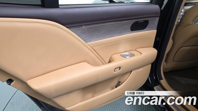 Genesis G90 (RS4) Gasoline 3.5 Turbo AWD 2022 — фото 31