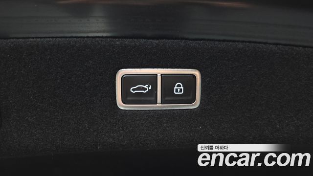 Genesis G90 (RS4) Gasoline 3.5 Turbo AWD 2022 — фото 38