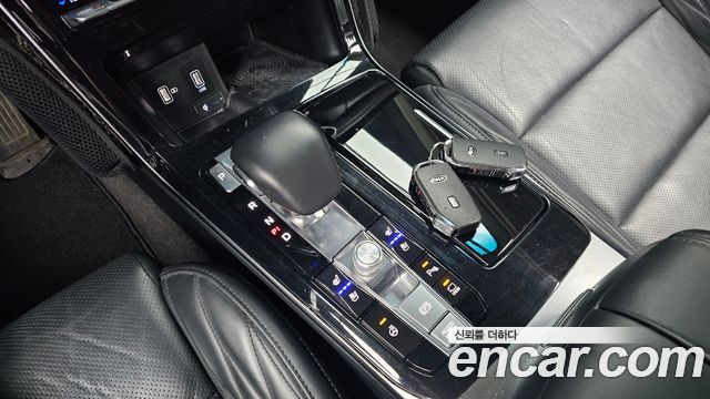 Kia K7 Premier 2.5 GDI X Edition 2021 — фото 9