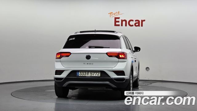 Volkswagen T-Roc 2.0 TDI Premium 2021 — фото 4