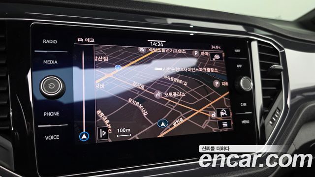 Volkswagen T-Roc 2.0 TDI Premium 2021 — фото 14