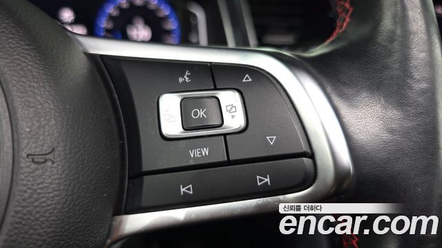 Volkswagen T-Roc 2.0 TDI Premium 2021 — фото 33