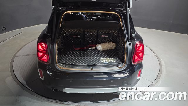 MINI Cooper Countryman HIGH 2nd 2021 — фото 32