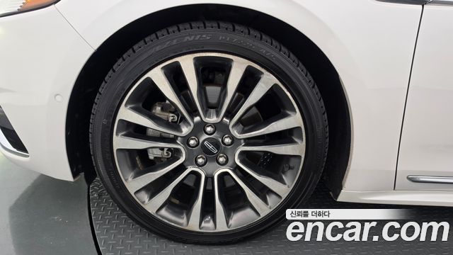 Lincoln Continental (X) 3.0 AWD 2017 — фото 5