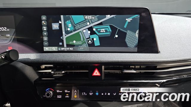 Kia EV6 Long Range Air 2022 — фото 24