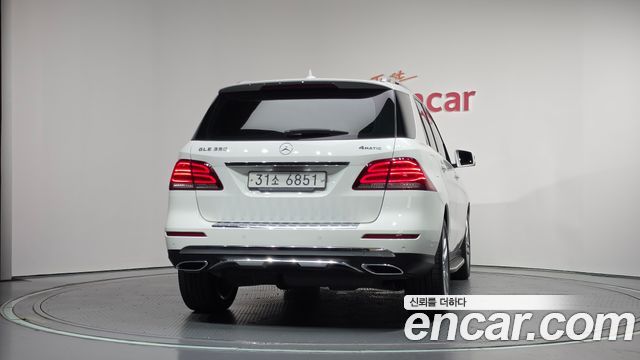 Mercedes-Benz GLE-Class (W166) GLE350 d 4MATIC 2018 — фото 4