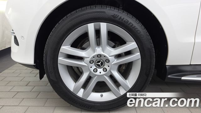 Mercedes-Benz GLE-Class (W166) GLE350 d 4MATIC 2018 — фото 5