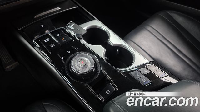 Kia K8 2.5 Gasoline 2WD Noblesse 2022 — фото 9