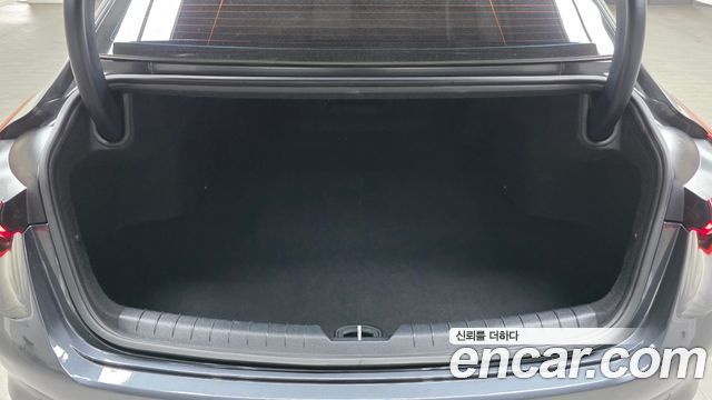 Kia K8 2.5 Gasoline 2WD Noblesse 2022 — фото 16