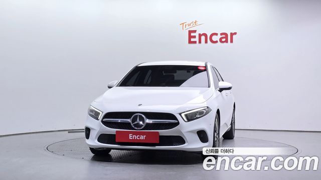 Mercedes-Benz A-Class (W177) A220 Sedan 2021 — фото 3