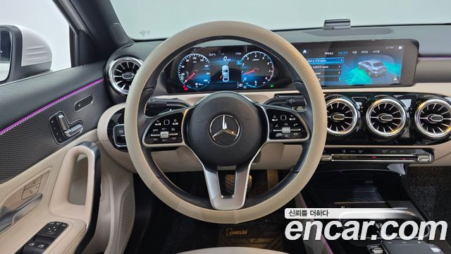 Mercedes-Benz A-Class (W177) A220 Sedan 2021 — фото 13