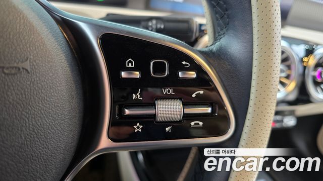 Mercedes-Benz A-Class (W177) A220 Sedan 2021 — фото 28