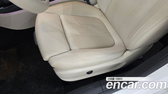 Mercedes-Benz A-Class (W177) A220 Sedan 2021 — фото 30