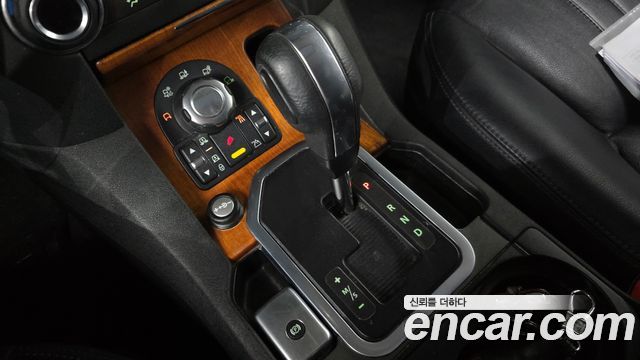 Land Rover Discovery 4 3.0 SDV6 SE 2011 — фото 9