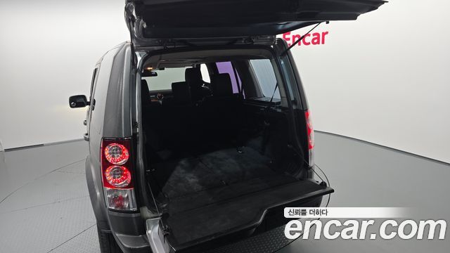 Land Rover Discovery 4 3.0 SDV6 SE 2011 — фото 20