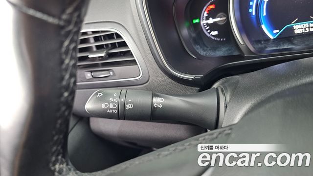 Renault Korea QM6 2.0 LPe RE 2WD 2020 — фото 30