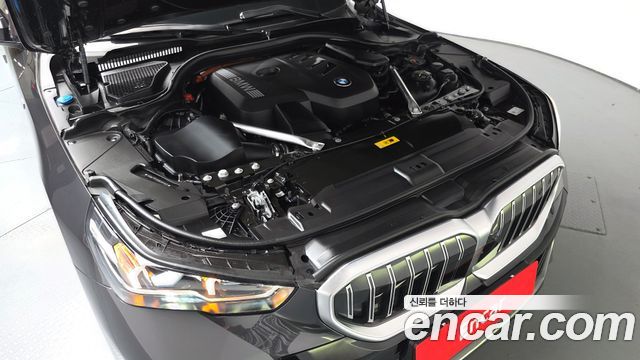 BMW 5 Series (G60) 530e M Sport 2025 — фото 6