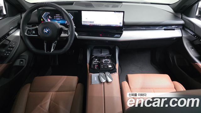 BMW 5 Series (G60) 530e M Sport 2025 — фото 7