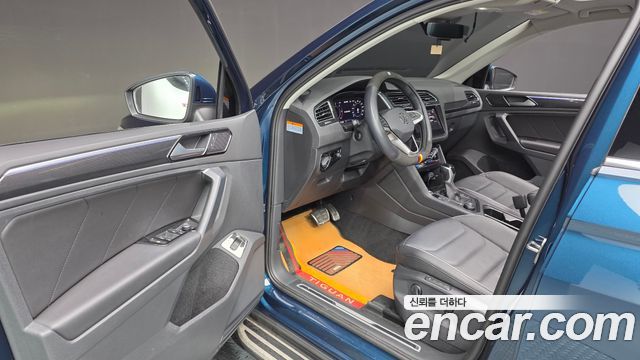 Volkswagen Tiguan (II) 2.0 TDI 4Motion Prestige 2022 — фото 10