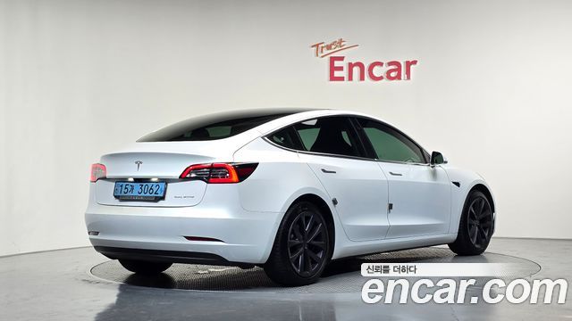 Tesla Model 3 Long Range AWD 2020 — фото 2