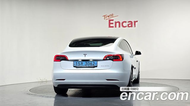 Tesla Model 3 Long Range AWD 2020 — фото 4
