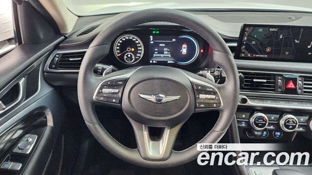Genesis G70 Shooting Brake Gasoline 2.0T 2WD 2023 — фото 13
