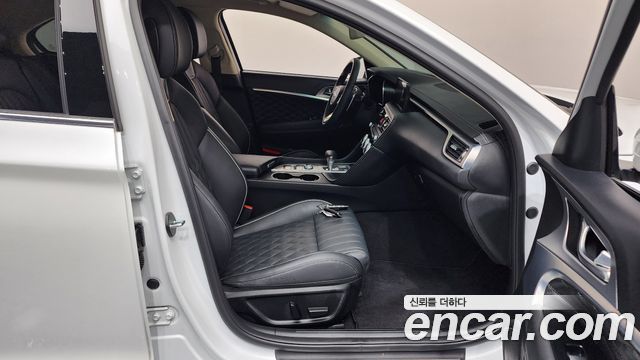Genesis G70 Shooting Brake Gasoline 2.0T 2WD 2023 — фото 26