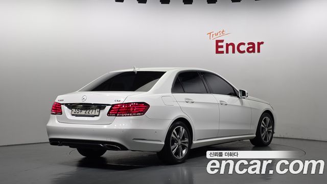 Mercedes-Benz E-Class (W212) E220 CDI Avantgarde 2015 — фото 2