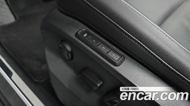 Volkswagen Tiguan (II) 2.0 TDI Prestige 2020 — фото 30