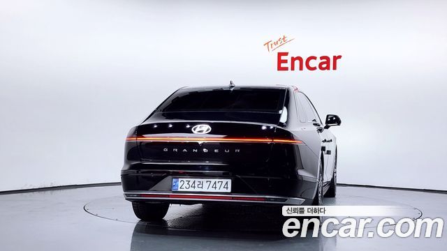 Hyundai Grandeur Hybrid (GN7) Exclusive 2023 — фото 4