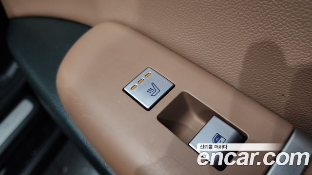 Hyundai Grandeur Hybrid (GN7) Exclusive 2023 — фото 19