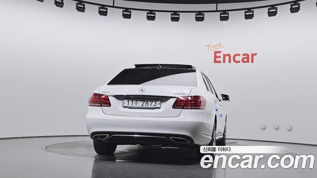 Mercedes-Benz E-Class (W212) E250 BlueTec 4MATIC AV 2016 — фото 4
