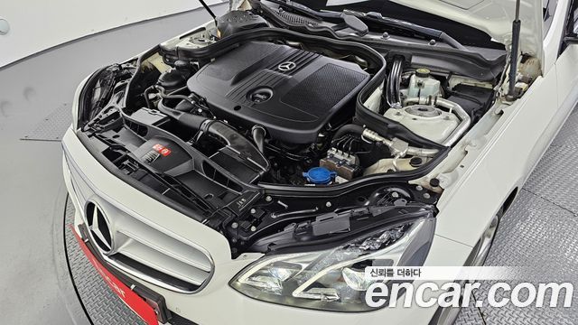 Mercedes-Benz E-Class (W212) E250 BlueTec 4MATIC AV 2016 — фото 6