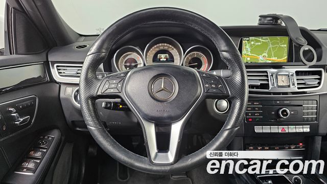 Mercedes-Benz E-Class (W212) E250 BlueTec 4MATIC AV 2016 — фото 13