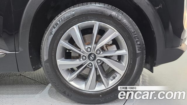 Hyundai Santa Fe (TM) Gasoline 2.0T 2WD Exclusive 2020 — фото 27