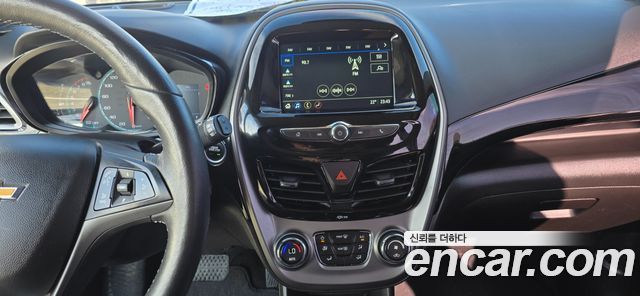 Chevrolet Spark My Fit Edition Premier 2019 — фото 9