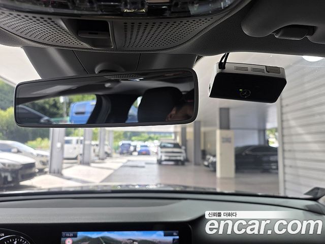 Mercedes-Benz E-Class (W213) E200 Avantgarde 2018 — фото 19