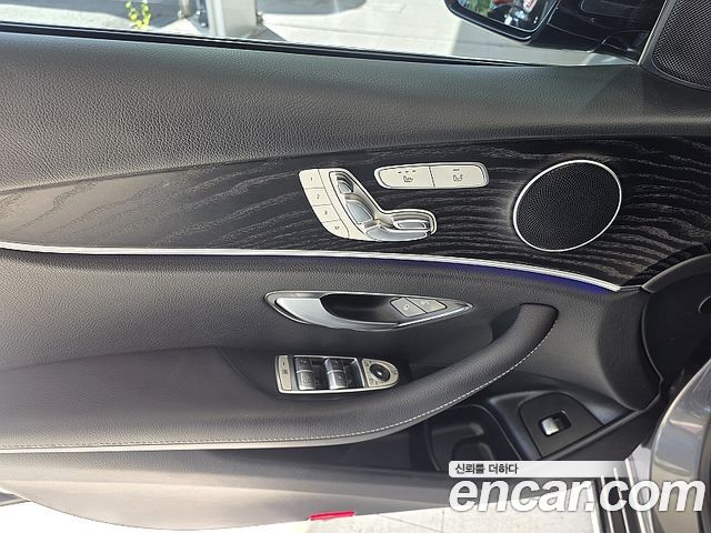 Mercedes-Benz E-Class (W213) E200 Avantgarde 2018 — фото 20