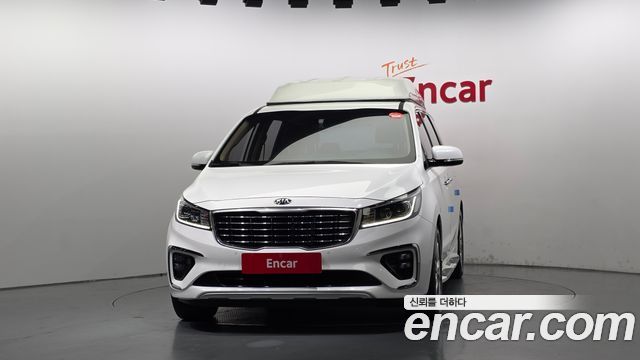 Kia Carnival 9-Seater Prstige 2019 — фото 3