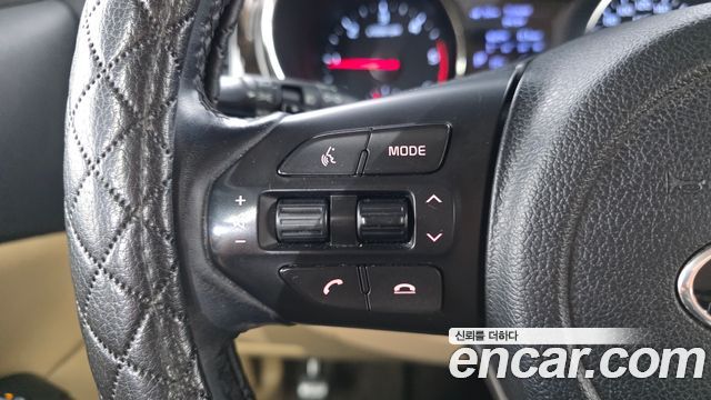 Kia Carnival 9-Seater Prstige 2019 — фото 19