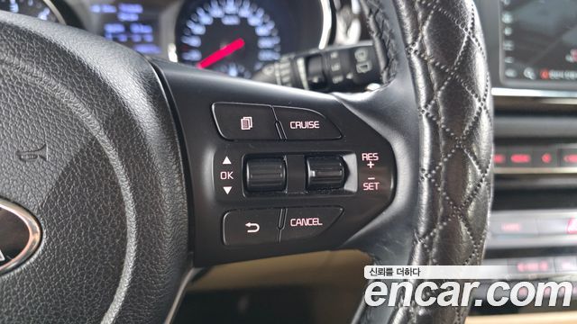 Kia Carnival 9-Seater Prstige 2019 — фото 20