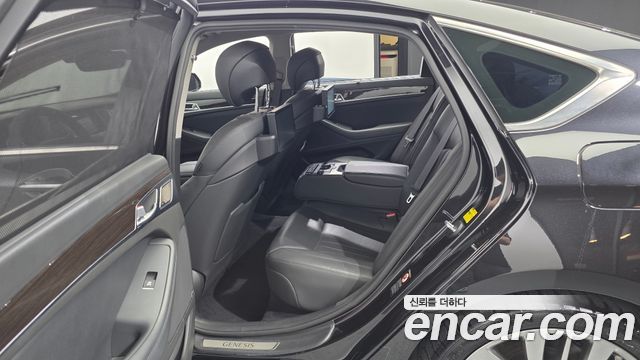 Genesis G80 3.3 GDI Prestige 2018 — фото 11