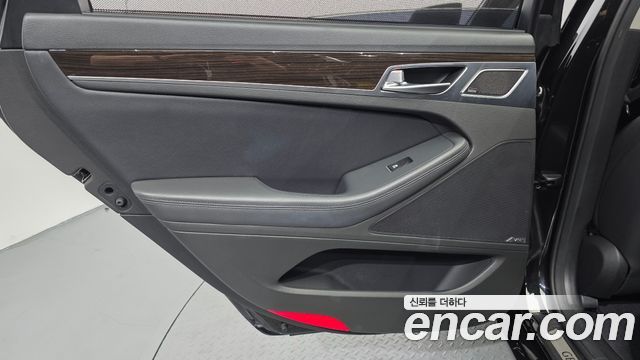 Genesis G80 3.3 GDI Prestige 2018 — фото 25