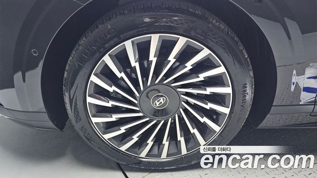 Hyundai Grandeur Hybrid (GN7) Calligraphy 2025 — фото 5