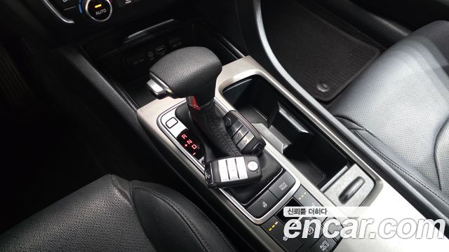 Kia K5 (II) 2.0 Prestige 2020 — фото 9