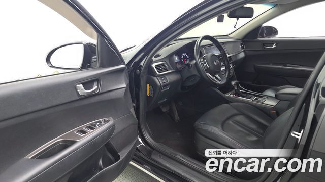 Kia K5 (II) 2.0 Prestige 2020 — фото 10