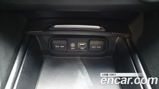 Kia K5 (II) 2.0 Prestige 2020 — фото 13
