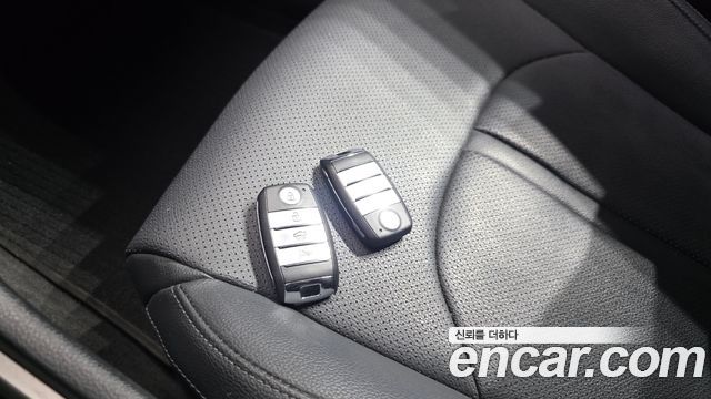 Kia K5 (II) 2.0 Prestige 2020 — фото 18
