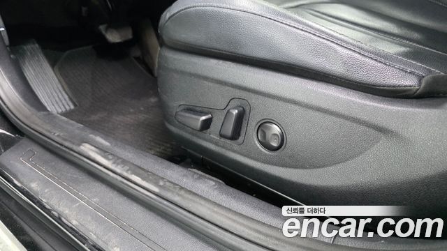 Kia K5 (II) 2.0 Prestige 2020 — фото 31